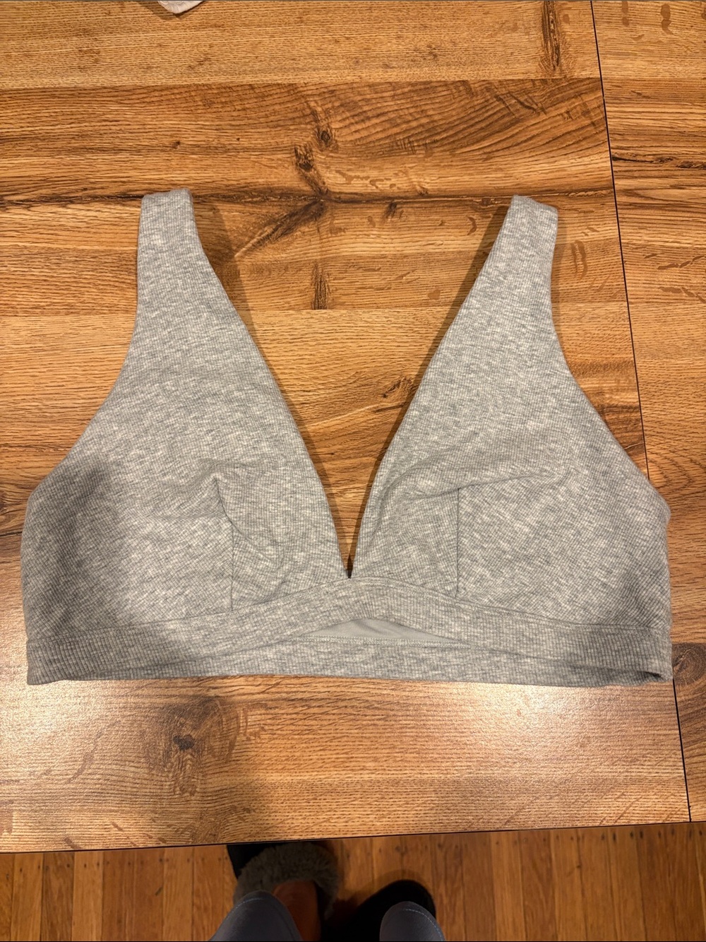 Auden Light Gray V-Neck Wireless Sports Bralette